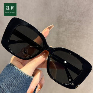 9090�|�а�ĸ�������Ƭ�����Ů̫��R���l�������e�ڿ�ڻ�ī�R