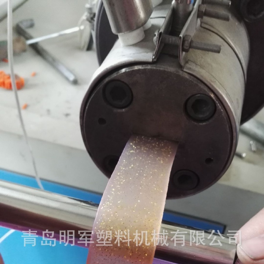 塑料型材挤出模具 PVC模具挤出 PE模具设备 PP型材模具厂家