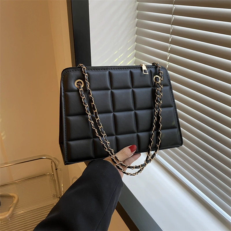 One-Shoulder Quilted Bag, Chain Strap, Diamond Pattern — Retro Trend, Multi‑color (2023)