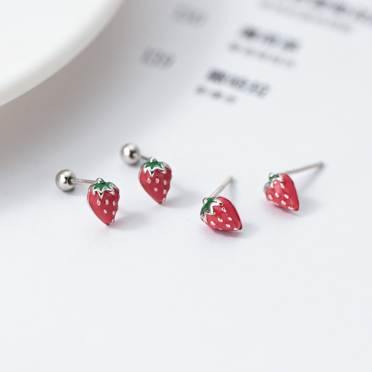1 Pair Quantity 1 Pair 925 Sterling Silver Strawberry Ear Studs