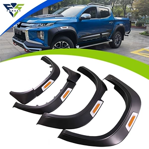 19-23 Mitsubishi Triton L200 kuzov dəsti, işıqlı palçıq qoruyucuları