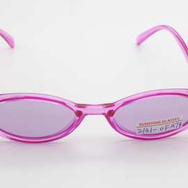2021 新款男女通用时尚太阳镜，女士墨镜，防紫外线2131