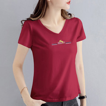 酒红v领短袖t恤女半袖夏装2023年新款修身上衣洋气高级半袖体恤衫
