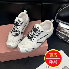 户外赛车鞋内增高德训鞋女2025年秋季新款网面透气慢跑休闲运动鞋