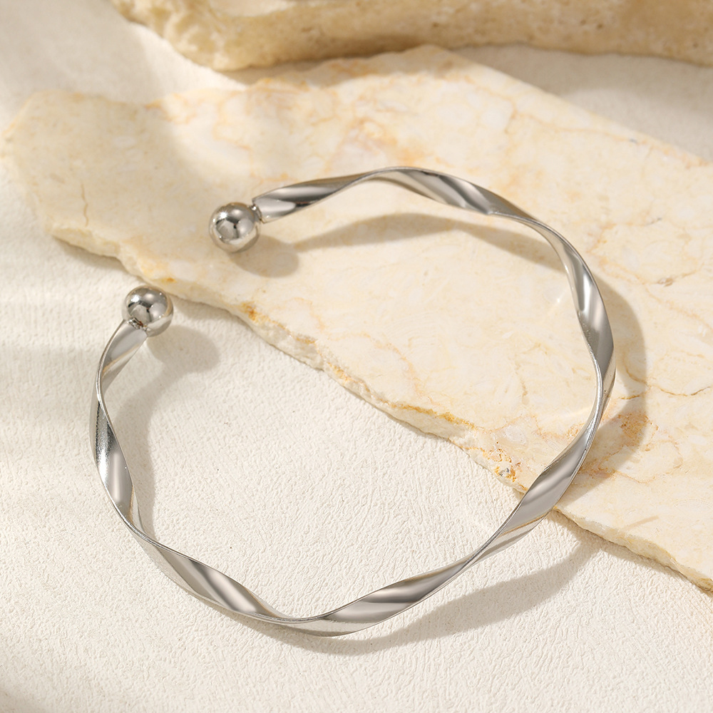 Simple Style Solid Color 304 Stainless Steel Stainless Steel Bracelets In Bulk display picture 8