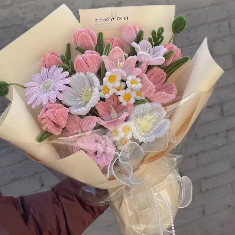 三八女神節ツイストスティックdiy手作りプレゼントバラの花束の材料はチューリップを包んで彼女の親友に送ります。|undefined
