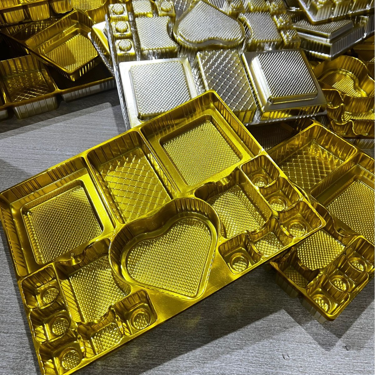 48大棒棒糖巧克力吸塑金片底托现货批发多尺寸可定61儿童节