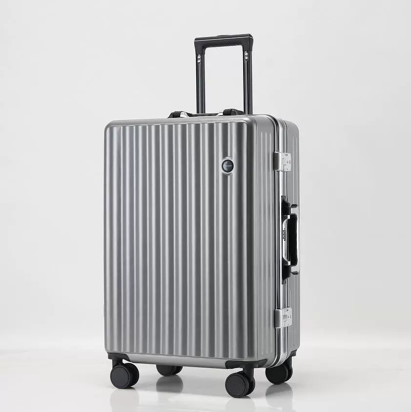 Чемодан, сумка, 20дюймов