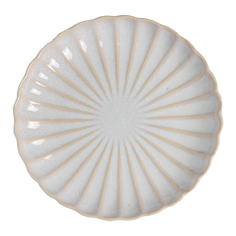 Platos de cerámica en forma de crisantemo exquisitos platos de postres de alta calidad platos domésticos al por mayor platos de mesa franceses platos de platos