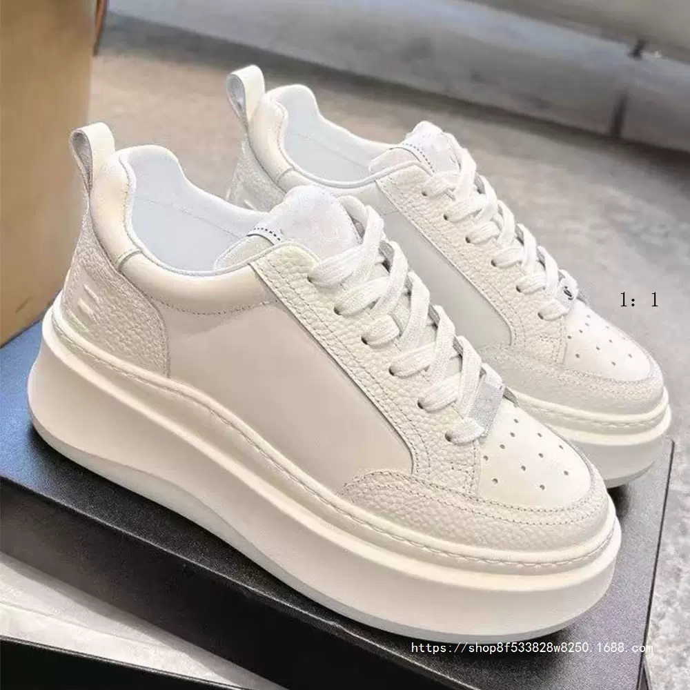 高版25新款小香风饼干鞋真皮松糕厚底矮子乐小白鞋百搭系带板鞋女