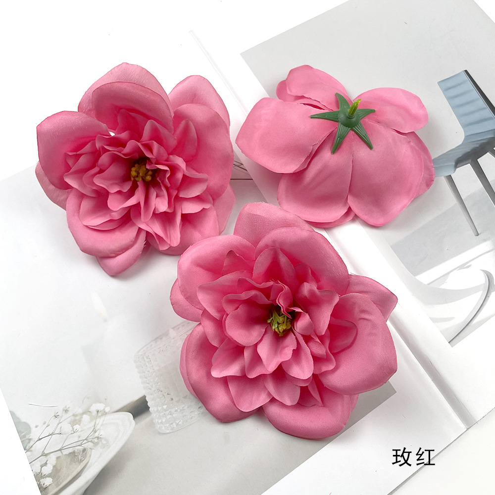 로즈 레드