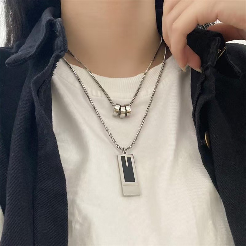个性双层叠戴项链潮流百搭锁骨链小众设计感工业风几何吊坠颈链女