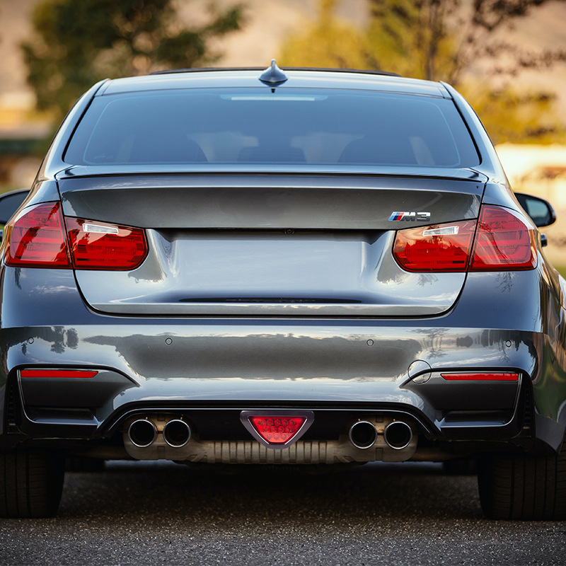 Nuevas luces traseras multifuncionales para automóviles, luces de freno especiales para automóviles, accesorios para automóviles transfronterizos, luces para automóviles al por mayor