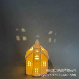 跨境新品陶瓷摆件发光圣诞屋房子欧式镂空桌面装饰夜灯氛围灯现货