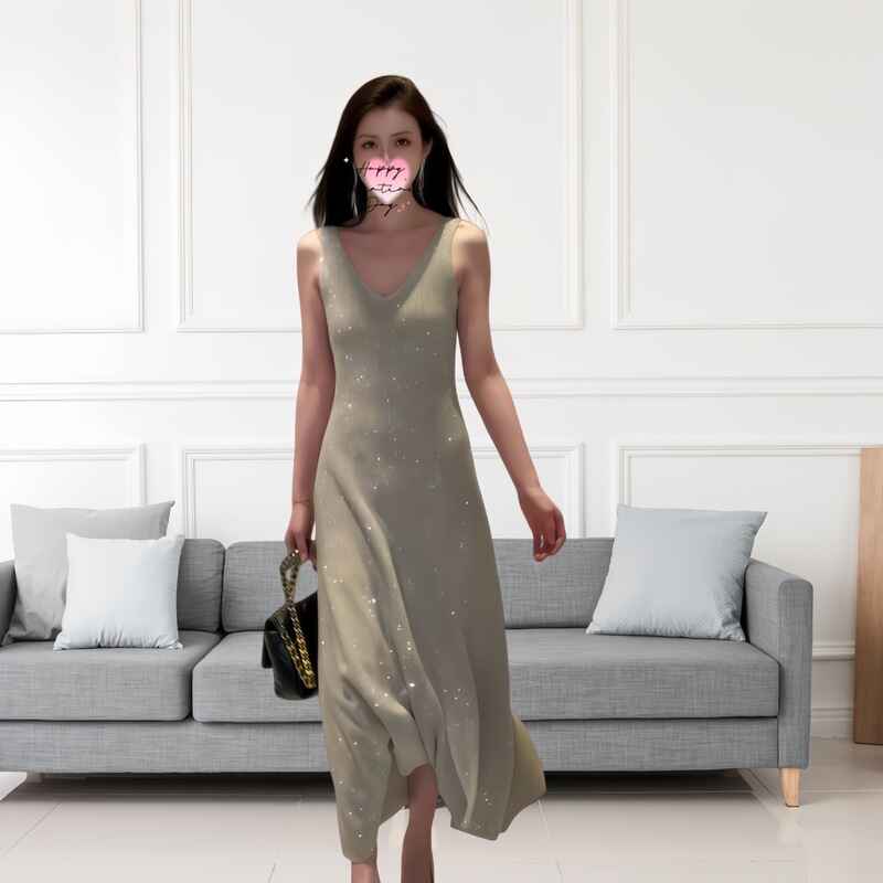 French-Style Light Luxury Stunning Rhinestone Embellished Spaghetti Strap Dress for Women, New Summer Model with a High-End Feel, Elegant Bodycon Long Dress, Evening Gown
