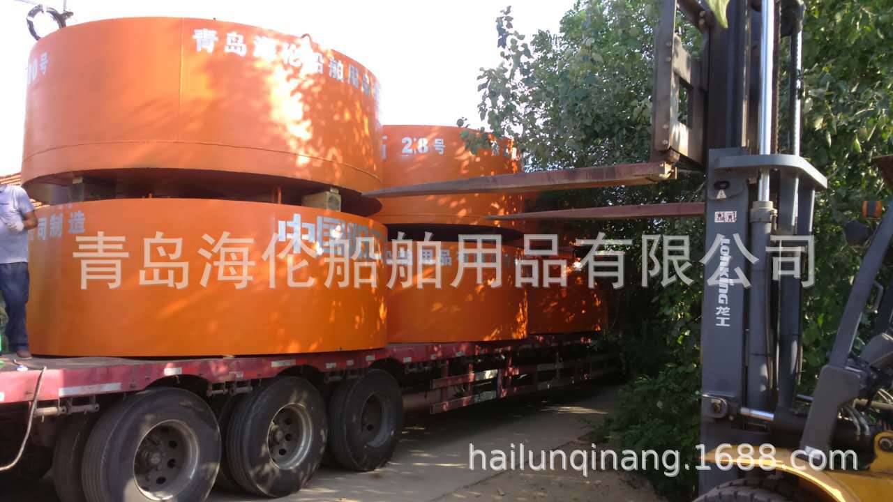 买-实心系船浮筒-找青岛海伦锚链防撞设施青岛否是海伦0.2-4.5米