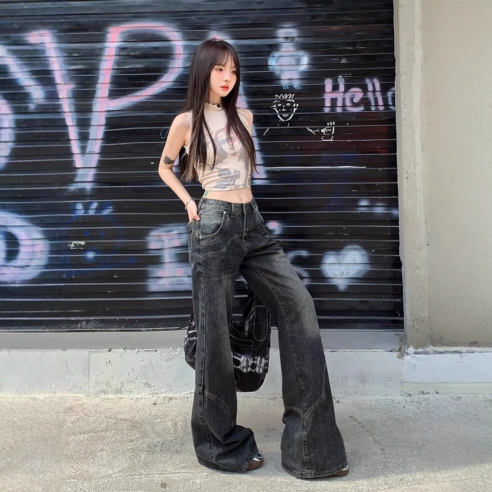 Demi-season jeans, retro design trousers, high waist, American style, trend of season, loose straight fit