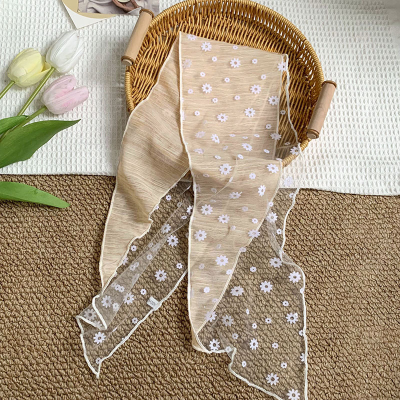 Pañuelo femenino estilo pastoral bufanda de cuello de todo fósforo costura bufanda de seda de encaje floral bufanda triangular de sentido avanzado cintura