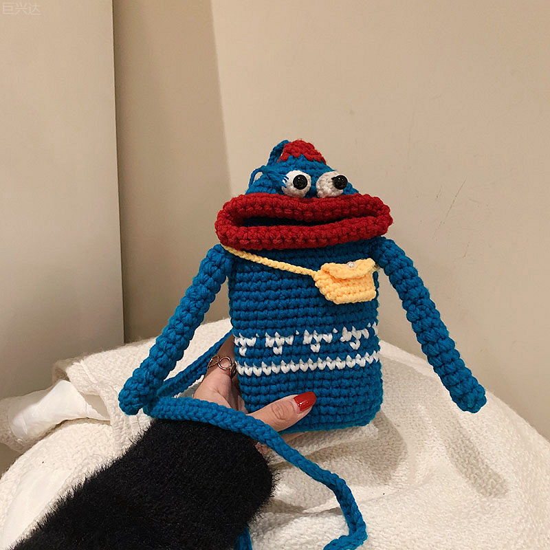 INS misma moda estilo coreano estilo occidental divertido salchicha boca lana niños niñas teléfono móvil bolsa de mensajero