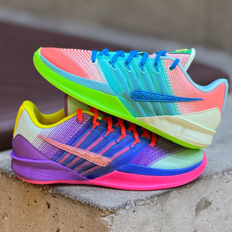 Sabrina 3 two-tone basketball shoes, Sabrina 3 anti-torsion, anti-slip, practical basketball shoes for men, outdoor sports boots Sabrina 3 two-tone basketball shoes, Sabrina 3 anti-torsion, anti-slip, practical basketball shoes for men, outdoor sports boots