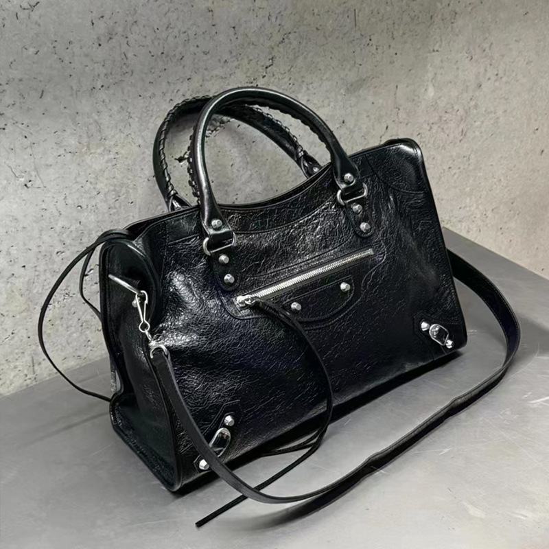 2026 New B-Brand Le City Women's Motorcycle Bag, Cool Girl Retro Studded Oil Wax Leather Handbag & Crossbody Bag - Thumbnail 6