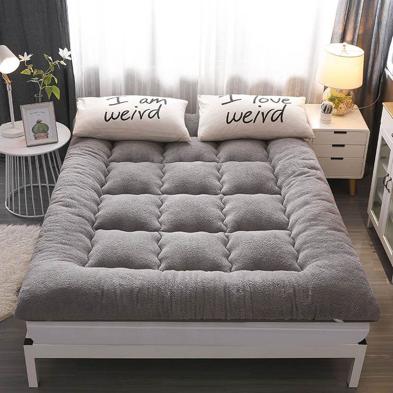 New household lamb wool mattress, single-person dormitory thickened warm mattress, double-person rental room soft cushion wholesale