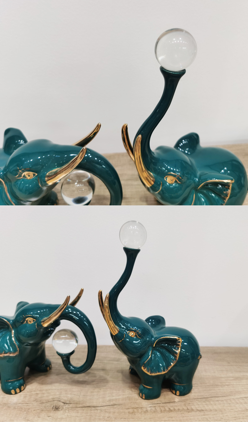 一对大象带水晶球