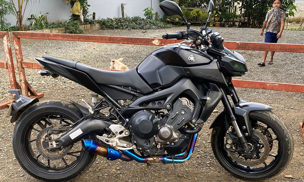 Suitable for MT09 XSR900 MT-09 Tracer900 motorcycle modified exhaust pipe front section middle section stainless steel