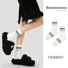 Renaissance白色袜子女中筒袜ins潮可爱百搭运动风黑色条纹长筒袜