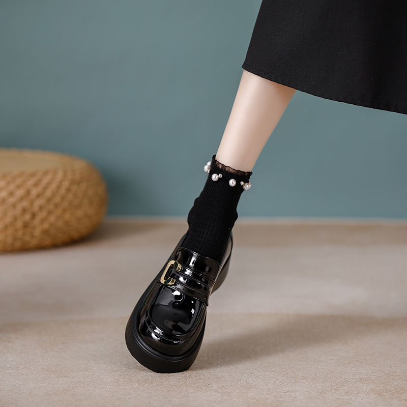 Small stature 33 size inside height increase small leather for women 2024 new women's thick soled black 100 pairs with_voghion.com
