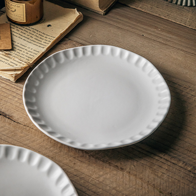 Nuevo plato de cerámica de 8 pulgadas de patrón de conchas de conchas de carne de restaurante occidental platos de arroz exportación transfronteriza