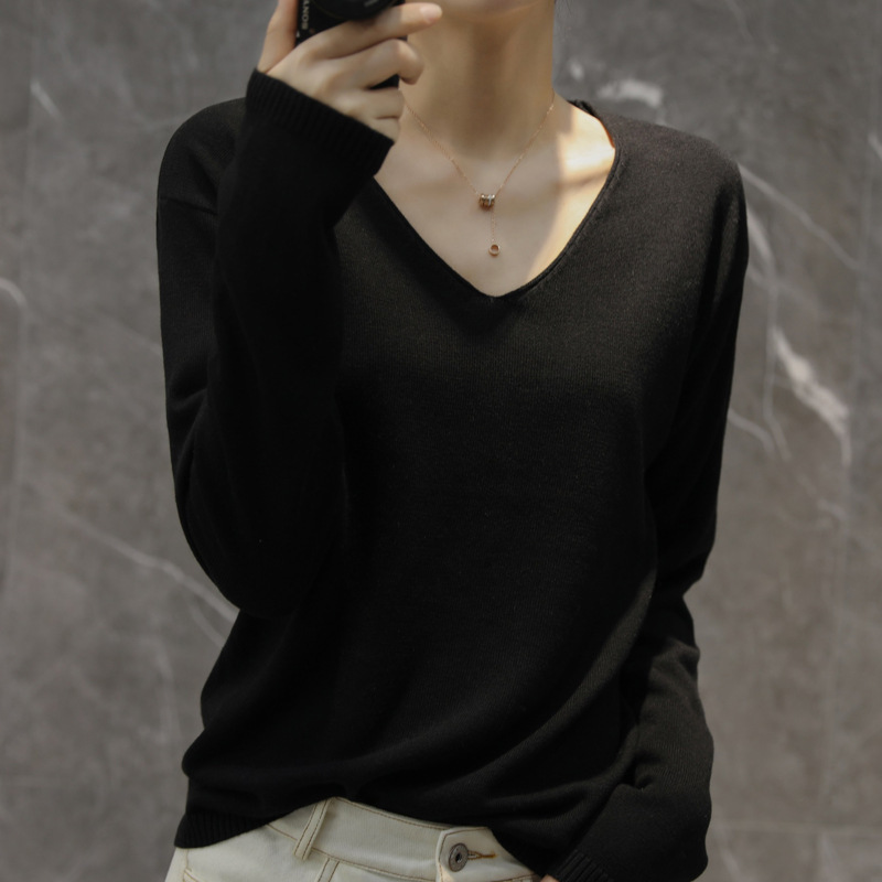2024 Autumn and Winter Sweater Women's Korean Pullover Wool Sweater V-Neck plus size Wool Sweater Knitted Solid Color Long Sleeve Base Shirt
