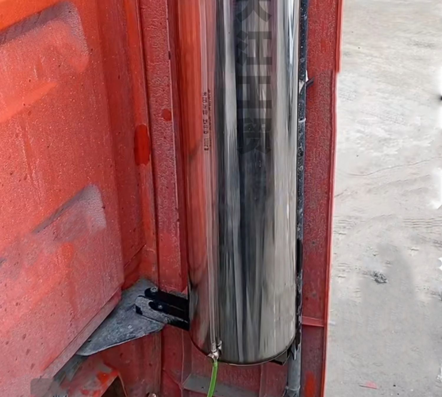 Chai warm stainless steel auxiliary oil tank daquan heating 60 litres jiefang han v delong truck diesel independent modification