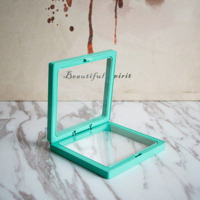 Tiffany blue (suspended box); 7*7*2cm