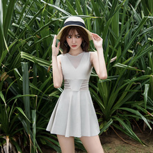 保守泳衣女夏海边显瘦遮肚2025年新款爆款韩国ins连体仙女范泳衣