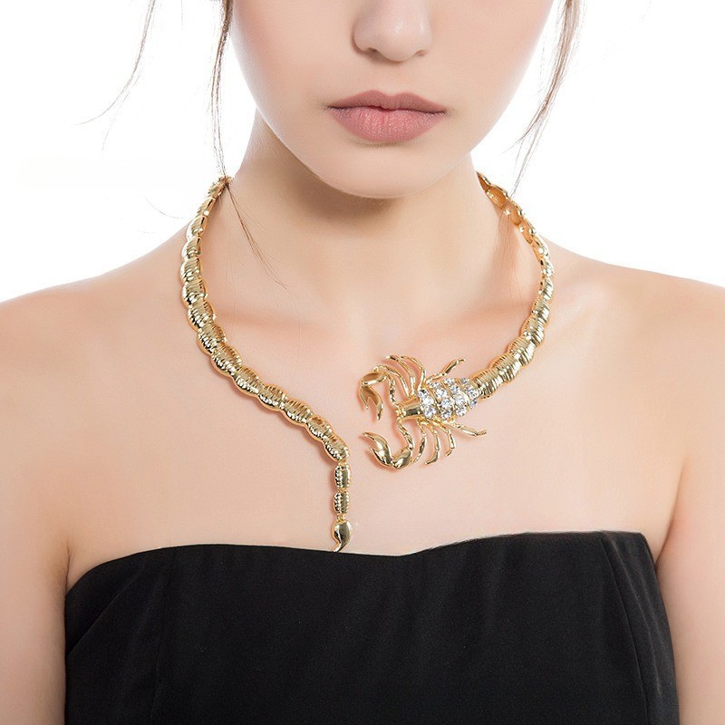 Cross-border fashion niche temperament long tassel necklace necklace female manufacturers straight hair