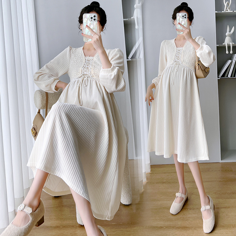 Pregnant Women's Autumn Dress Trendy Mom Elegant High-end Dress Autumn Small White Long-sleeved Small Fresh Top Pregnant Women's Autumn Dress Trendy Mom Elegant High-end Dress Autumn Small White Long-sleeved Small Fresh Top