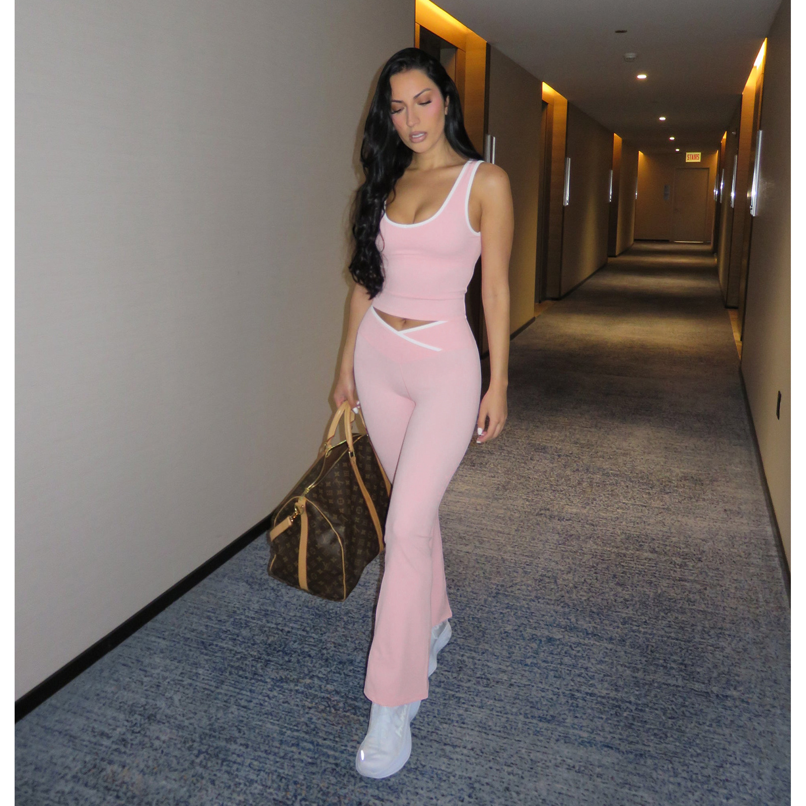 Buy Women's Clothing Online | Buy Trending Dresses for Women