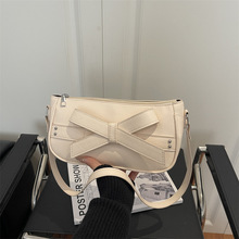 �����Y�n��С������Ů2026�¿�r��ͨ�چμ�����ٴ�б��Ҹ�°�