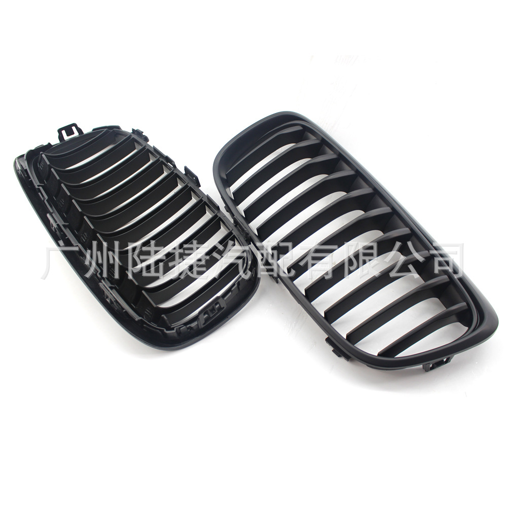 Suitable for BMW 2 Series F45 14-17 modified semi-plated mesh 51137379609