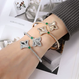 手镯;手链;首饰套装