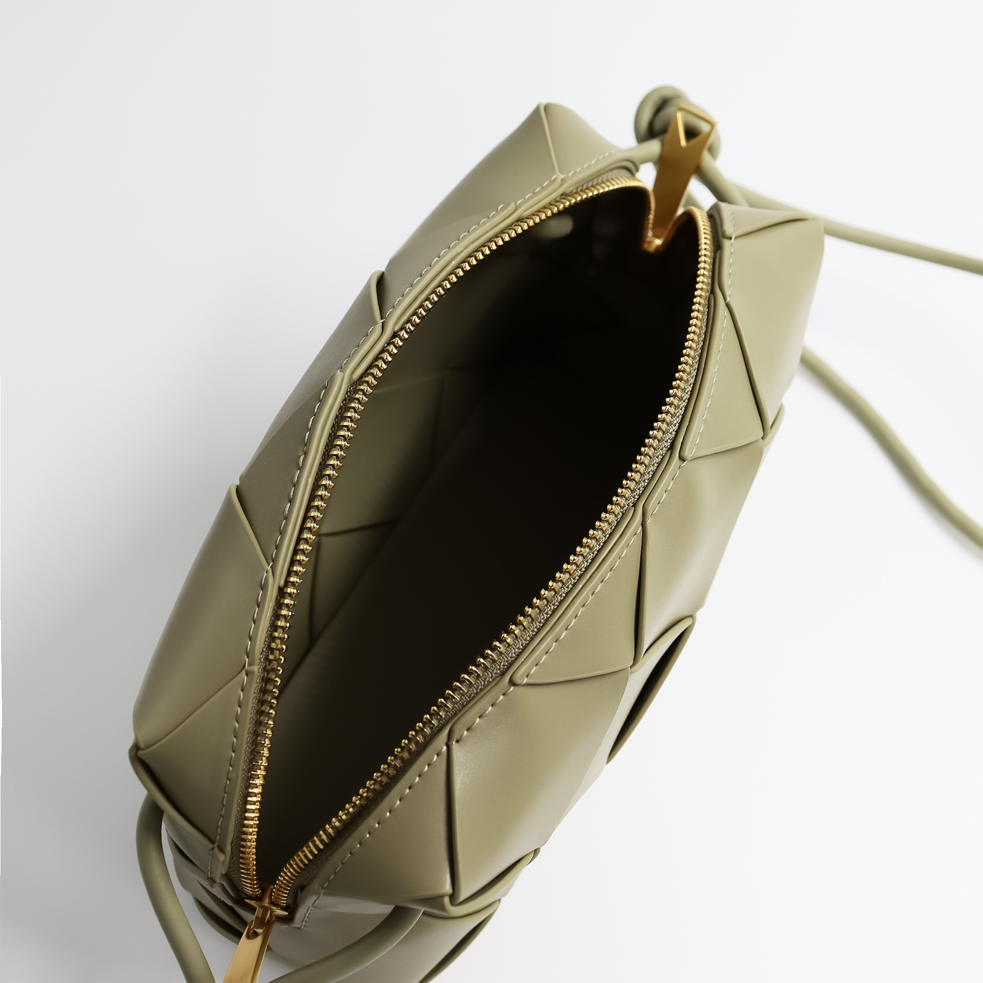 2023 nueva bolsa de mensajero tejida nicho de alta calidad de cuero genuino rombo bolsa de moda todo partido pequeño bolso cuadrado bolsa de hombro para mujeres