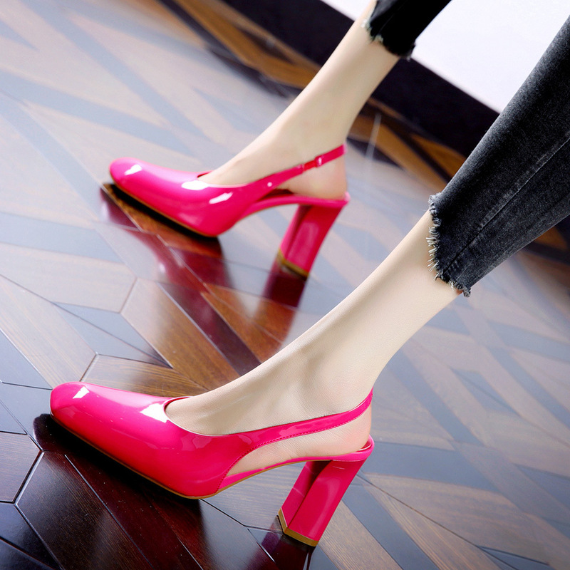 Elegant Square-Toe High Heels 2025 Summer Elegant Fresh White Patent Leather Back Strap Thick Heel Single Shoes A1025