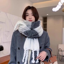 马海毛围巾女冬季韩系灰白条纹渐变氛围感百搭保暖围脖厚长款披肩