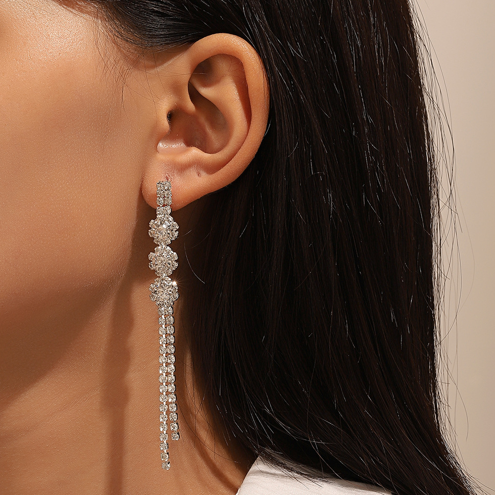 Exaggerated Tassel Rhinestone Drop Earrings For Women Elegant Style_voghion.com
