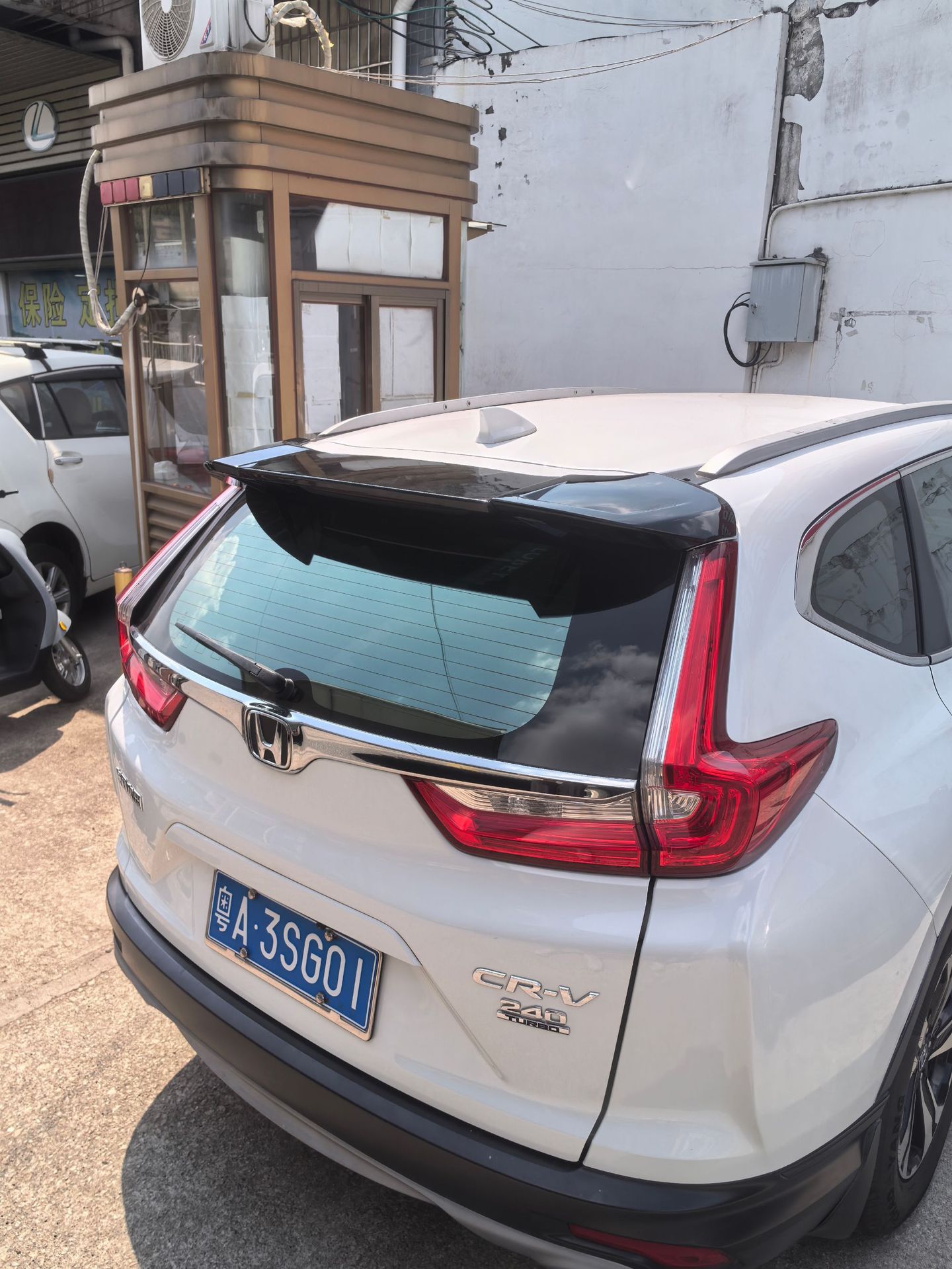 Suitable for Dongfeng Honda 2017-2022 Crv Cr-V Special Rear Wing Top Wing Car Decorative Spoiler
