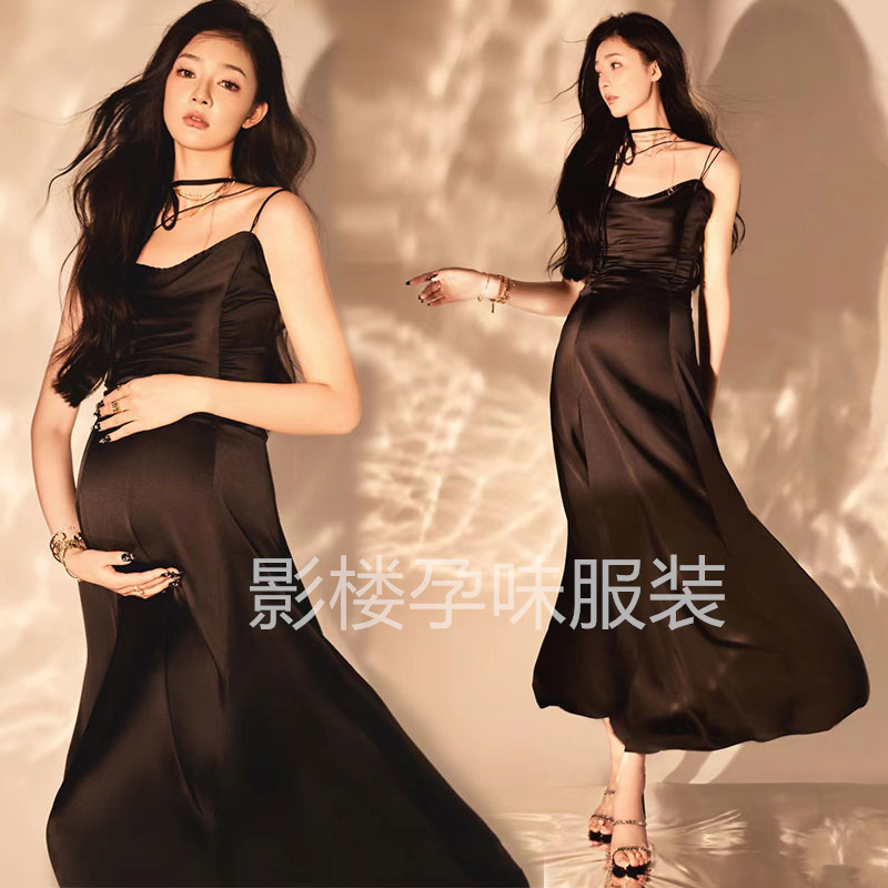 Studio French style pure desire suspender dress pregnant women's photo New Photo Clothing high-grade temperament light luxury satin dress Studio French style pure desire suspender dress pregnant women's photo New Photo Clothing high-grade temperament light luxury satin dress