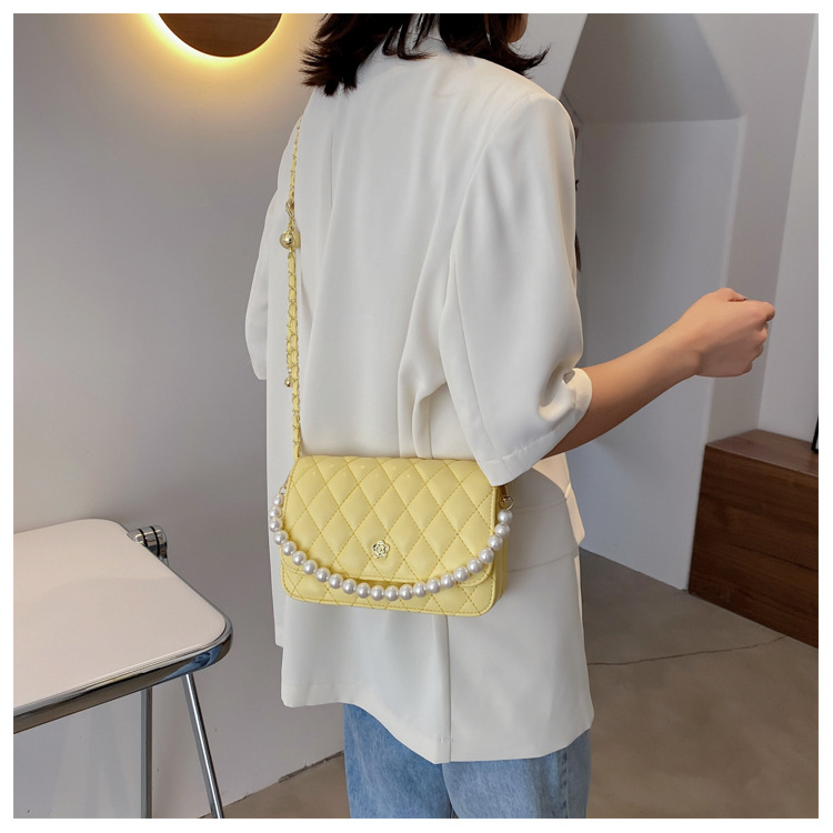 Fashion Pearl Chain Rhombus Embroidery Thread Messenger Small Square Bag Wholesale display picture 22