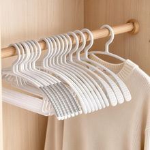衣架家用挂衣无痕防滑防肩角宽晾晒衣撑塑料多功能衣服收纳挂架子