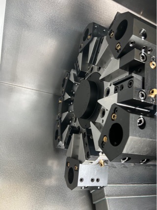 �϶�������ԭ��ɽ������LYNX 235������б��������